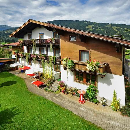 Pension Erlhof Saalfelden Esterno foto